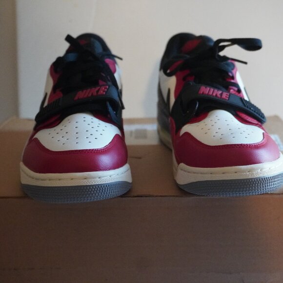 NIKE AIR JORDAN LEGACY 312 LOW CHICAGO SUMMIT WHITE-BLACK-RED SZ 10.5 CD7069-106 main image 7